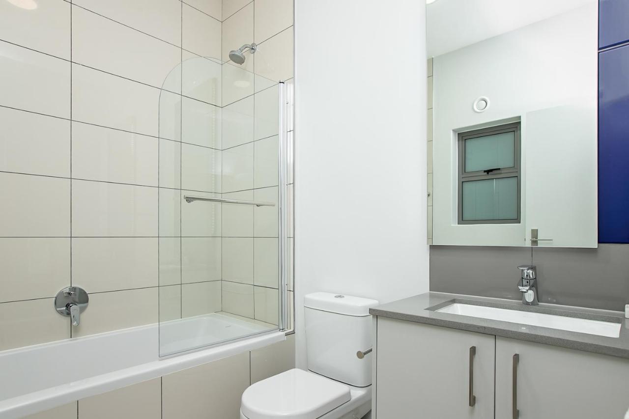 The Median Serviced Apartment Collection Johannesburg Dış mekan fotoğraf