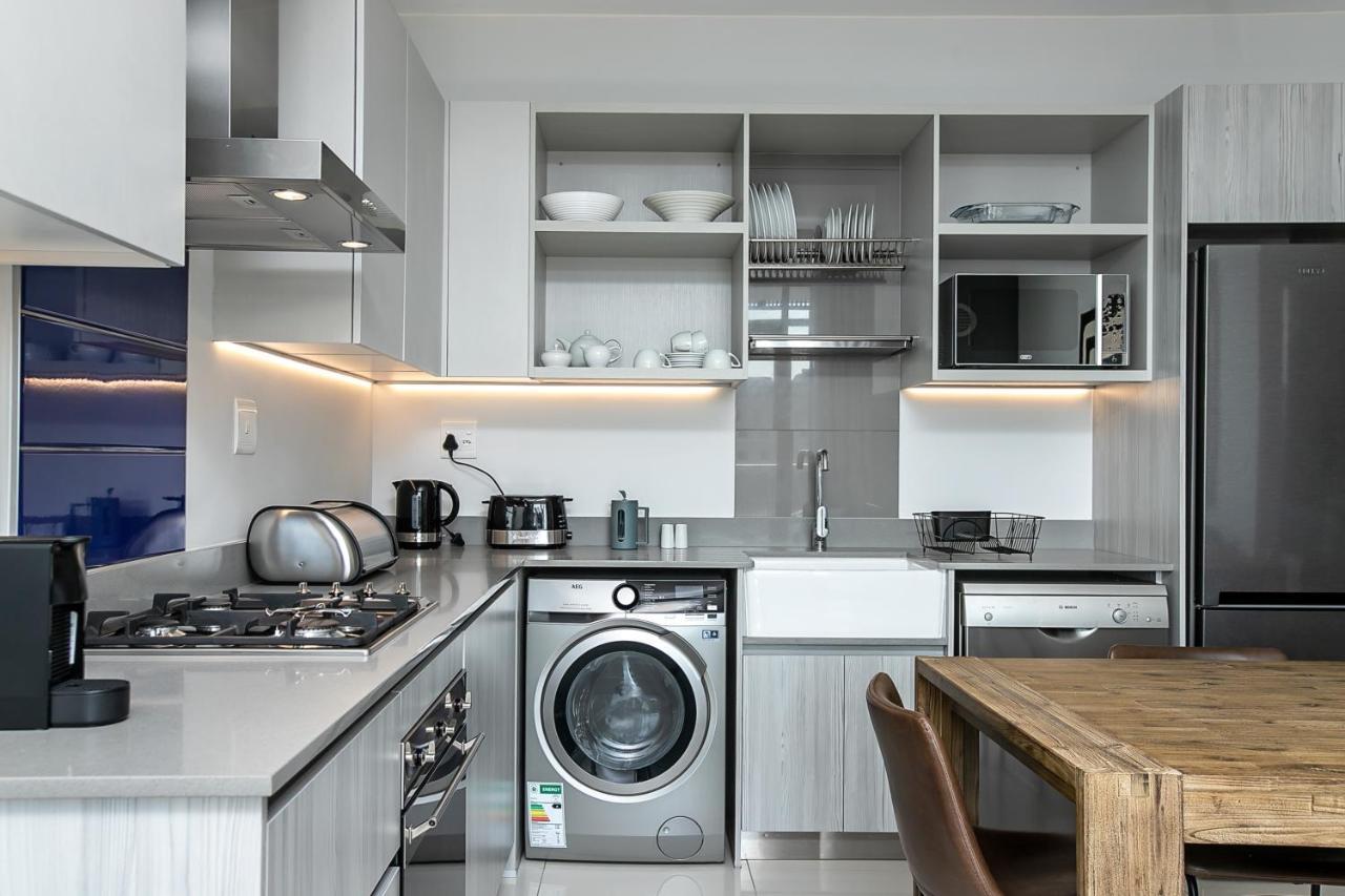 The Median Serviced Apartment Collection Johannesburg Dış mekan fotoğraf
