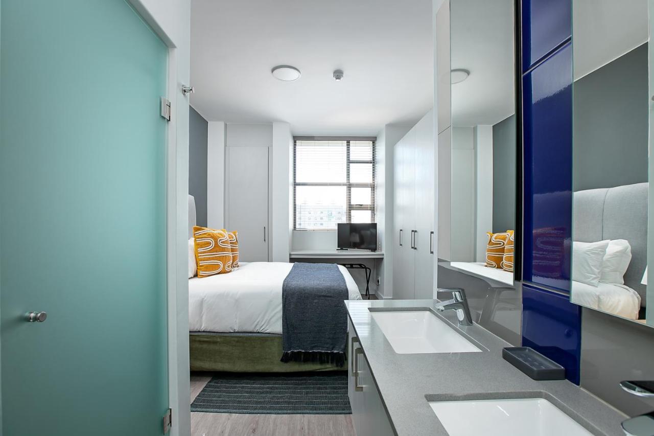 The Median Serviced Apartment Collection Johannesburg Dış mekan fotoğraf