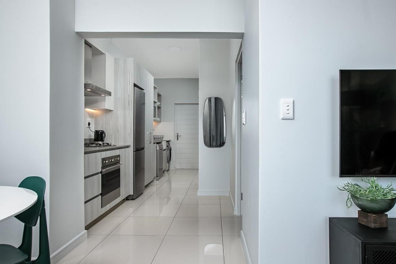 The Median Serviced Apartment Collection Johannesburg Dış mekan fotoğraf